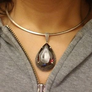 Red stone vintage pendant
